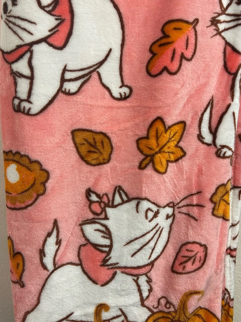 Pink Disney Aristocats Marie Fall Halloween Pumpkin Plush Throw Blanket - New